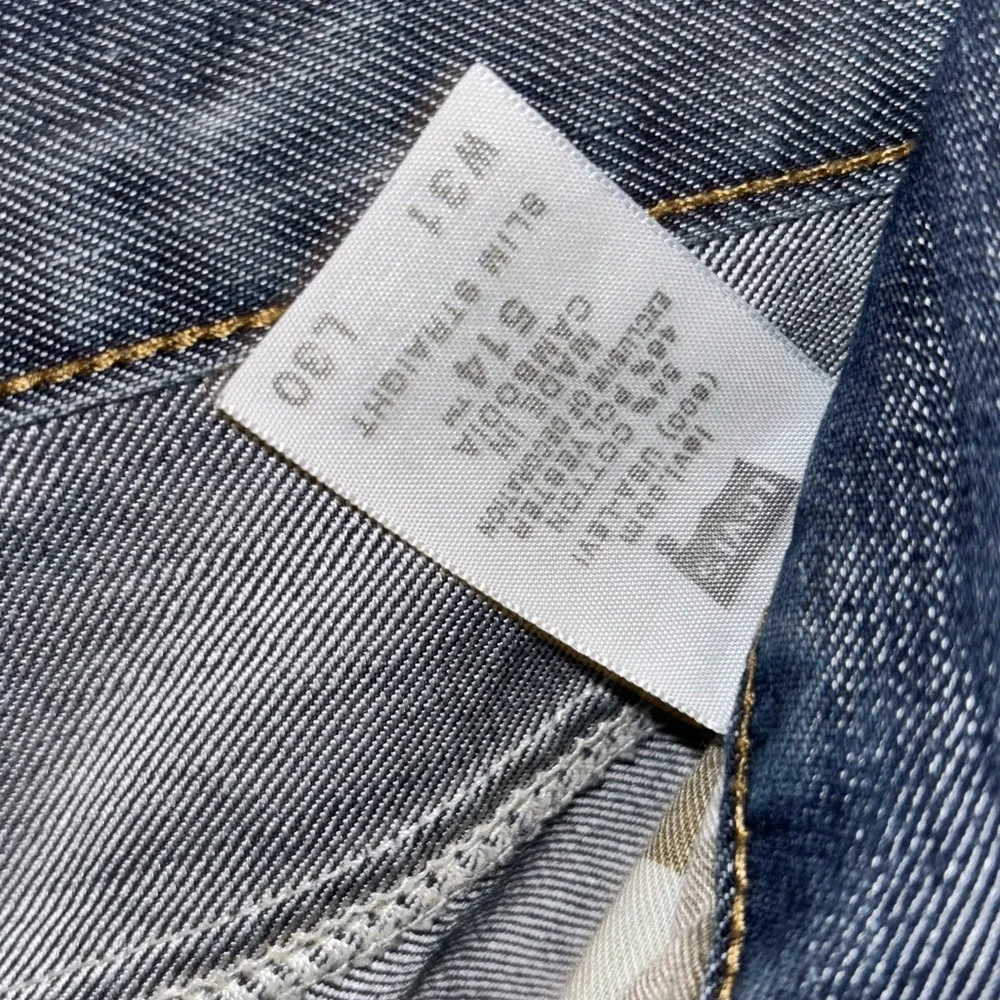 Levi’s 514 Medium Wash Slim Straight Blue Jeans Size 31 x 30